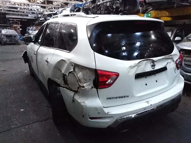  Nissan PATHFINDER 2017    EN DESARME